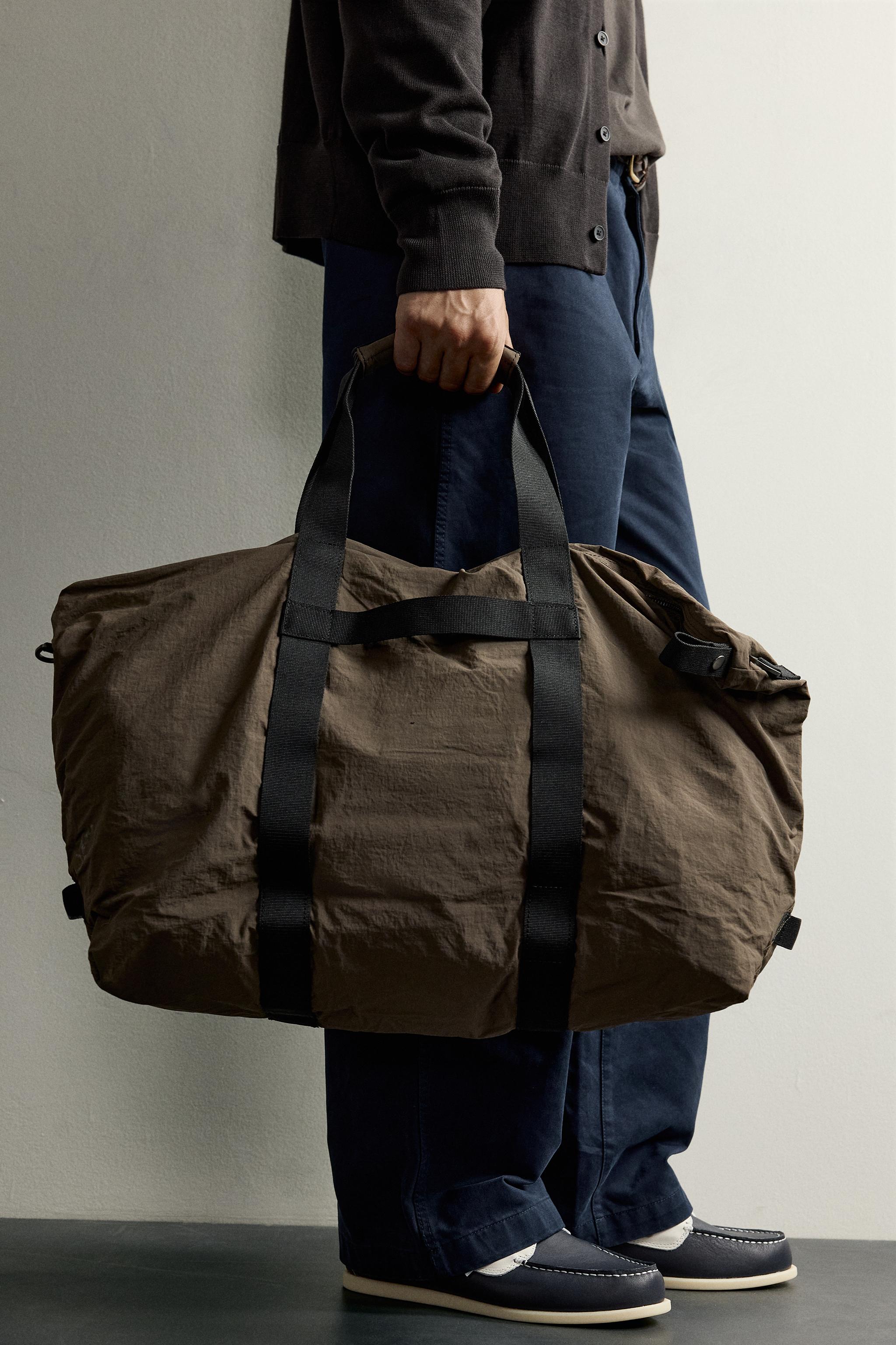 NYLON TRAVEL BAG